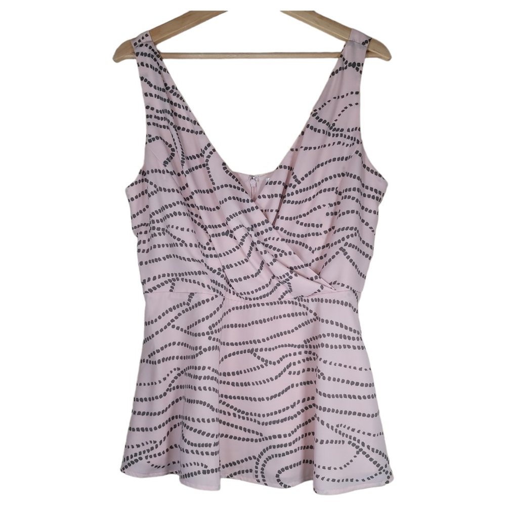 CAbi Sophia Blush Pink V-Neck Wrap Women’s Sleeveless Blouse Women's 10